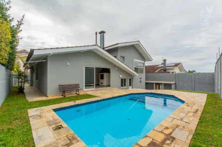 Casa de Condomínio com 4 Quartos à venda, 236m² no Cascatinha, Curitiba