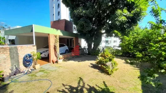 Casa com 4 Quartos à venda, 440m² no Santa Rosa, Niterói