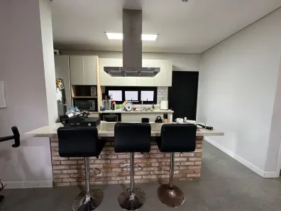 Casa com 2 Quartos à venda, 77m² no Jardim Lindóia, Porto Alegre