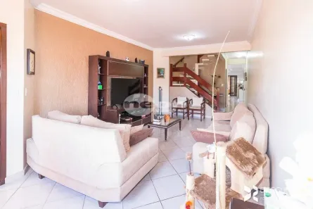 Sobrado com 2 Quartos à venda, 125m² no Parque Gerassi, Santo André