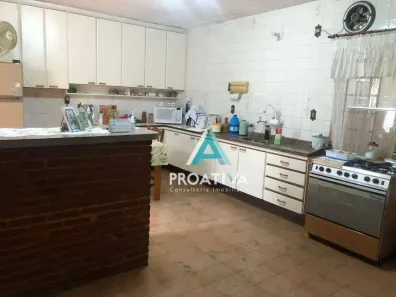 Casa com 3 Quartos à venda, 350m² no Vila Assis Brasil, Mauá