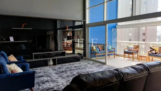 Apartamento com 4 Quartos à venda, 243m² no Vila Suzana, São Paulo