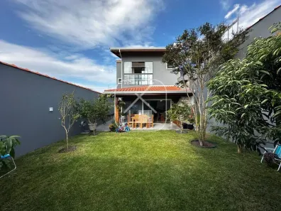 Casa com 3 Quartos à venda, 161m² no Centro, Guararema