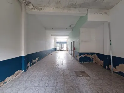 Ponto Comercial para alugar, 100m² no São João, Porto Alegre