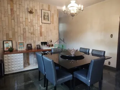Casa com 5 Quartos à venda, 300m² no Caiçara-Adelaide, Belo Horizonte