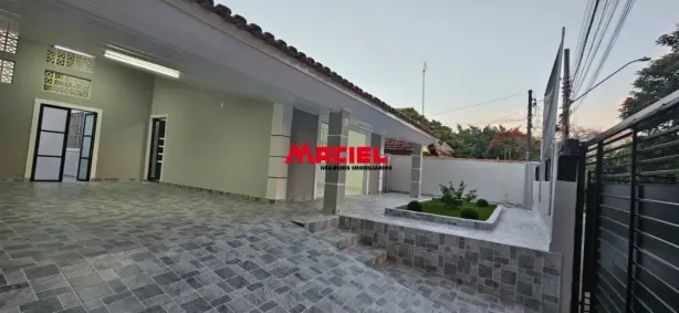 Casa com 3 Quartos à venda, 280m² no Jardim Satélite, São José dos Campos