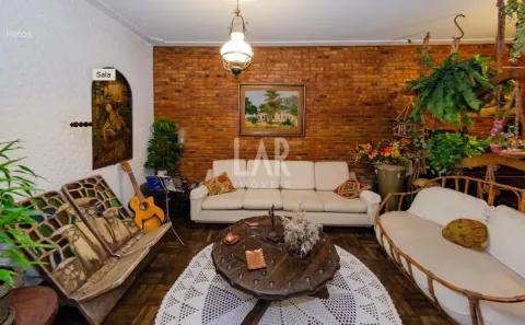Casa com 4 Quartos à venda, 260m² no Sion, Belo Horizonte