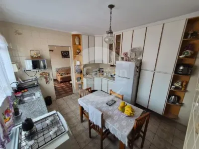 Sobrado com 2 Quartos à venda, 180m² no Vila Diva (Zona Leste), São Paulo