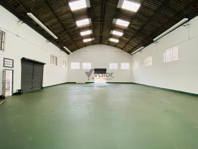 Galpão/Depósito/Armazém para venda ou aluguel, 730m² no Chácaras Campos dos Amarais, Campinas