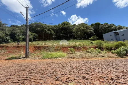 Lote/Terreno à venda, 471m² no Fraron, Pato Branco