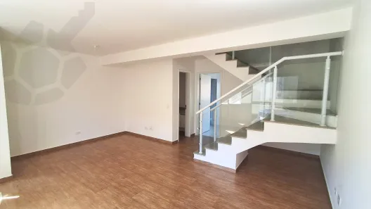 Casa com 3 Quartos para alugar, 140m² no Jardim Umuarama, São Paulo
