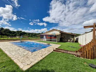 Fazenda/Sítio com 3 Quartos à venda, 150m² no , Mateus Leme