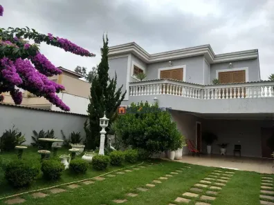 Casa com 5 Quartos à venda, 331m² no Vila Petrópolis, Atibaia