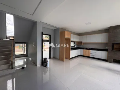 Sobrado com 3 Quartos para alugar, 130m² no Jardim Pancera, Toledo