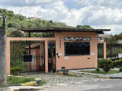 Apartamento com 2 Quartos à venda, 38m² no Benfica, Juiz de Fora