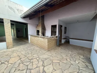 Casa com 12 Quartos à venda, 267m² no São José, Uberaba