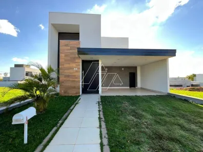 Casa de Condomínio com 3 Quartos para alugar, 250m² no Jardim Flamingo, Marília