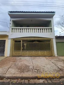 Sobrado com 2 Quartos para alugar, 183m² no Parque Industrial, São Carlos