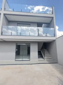 Casa com 3 Quartos à venda, 84m² no Nacional, Contagem