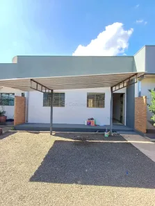 Casa com 2 Quartos para alugar, 48m² no Jardim Climax, Dourados
