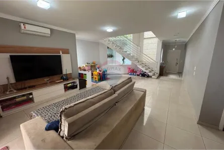 Casa de Condomínio com 3 Quartos para alugar, 270m² no Betel, Paulínia