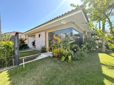 Casa com 3 Quartos à venda, 202m² no Canto, Florianópolis