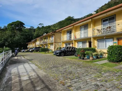 Casa de Condomínio com 3 Quartos à venda, 95m² no Cascata dos Amores, Teresópolis