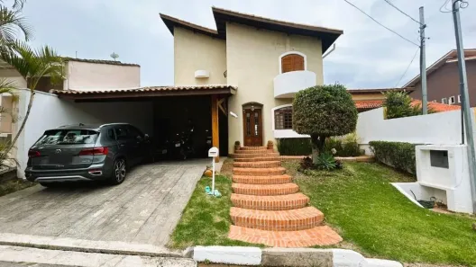 Casa de Condomínio com 3 Quartos à venda, 230m² no Parque Paulistano, Cotia