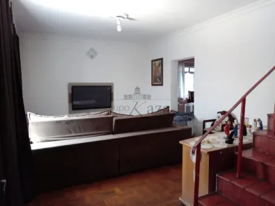 Casa com 2 Quartos à venda, 221m² no Jardim Santa Maria, Jacareí