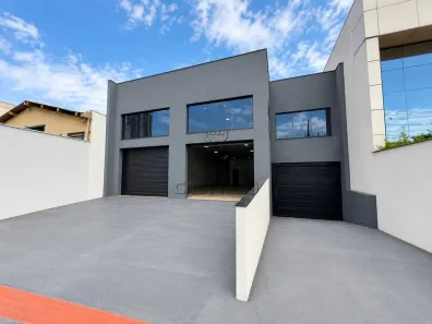 Galpão/Depósito/Armazém para alugar, 326m² no Igapó, Londrina