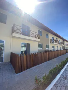 Casa de Condomínio com 2 Quartos à venda, 55m² no Barra do Jacuípe (Monte Gordo), Camaçari