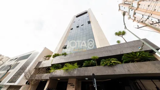 Sala Comercial para alugar, 165m² no Centro, Curitiba