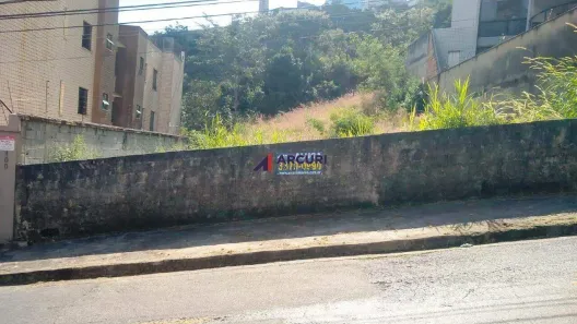 Lote/Terreno para alugar, 450m² no Estoril, Belo Horizonte