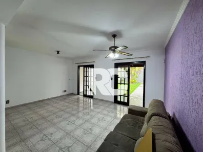 Sobrado com 3 Quartos à venda, 160m² no Vila Suissa, Mogi das Cruzes