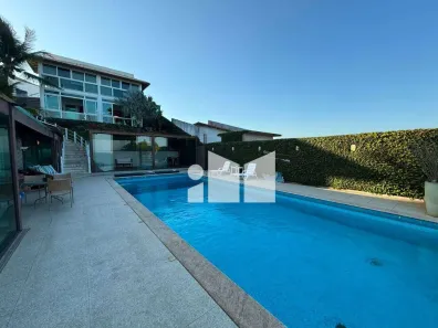 Casa com 4 Quartos à venda, 700m² no Praia da Costa, Vila Velha