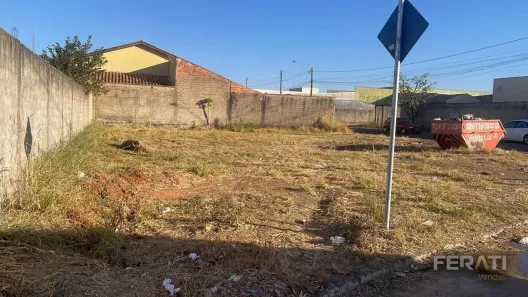 Lote/Terreno à venda, 380m² no Setor Central, Abadia de Goiás