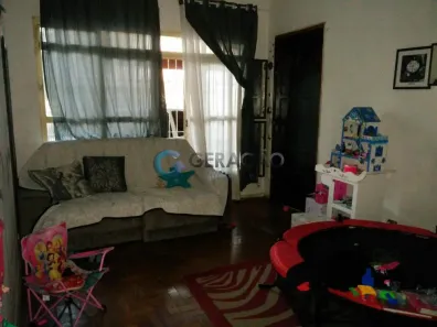 Imóvel Comercial com 5 Quartos à venda, 328m² no Jardim Renata, São José dos Campos
