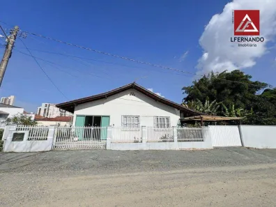 Casa com 3 Quartos à venda, 330m² no Centro, Balneário Piçarras