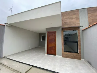 Casa com 2 Quartos à venda, 200m² no Centro, Guapimirim