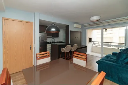Apartamento com 2 Quartos à venda, 69m² no Passo da Areia, Porto Alegre