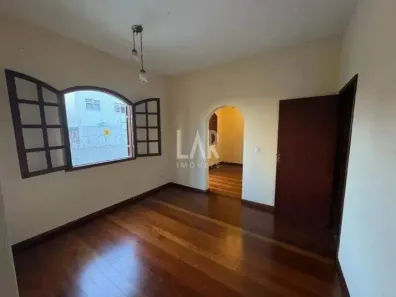 Imóvel Comercial com 5 Quartos para alugar, 260m² no Colégio Batista, Belo Horizonte