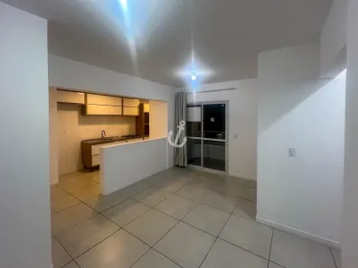 Apartamento com 2 Quartos para alugar, 56m² no Serraria, São José