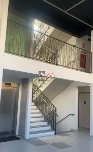 Prédio Comercial para alugar, 28m² no Vila Adyana, São José dos Campos