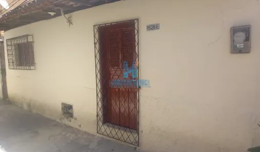 Casa com 1 Quarto para alugar, 53m² no Alecrim, Natal