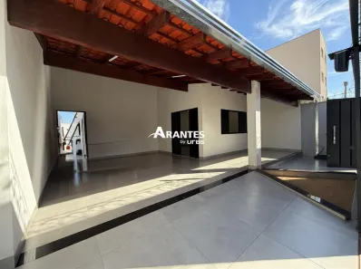 Casa com 3 Quartos à venda, 180m² no Segismundo Pereira, Uberlândia