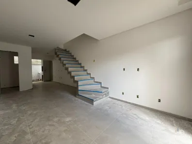 Casa com 2 Quartos à venda, 74m² no Costa e Silva, Joinville