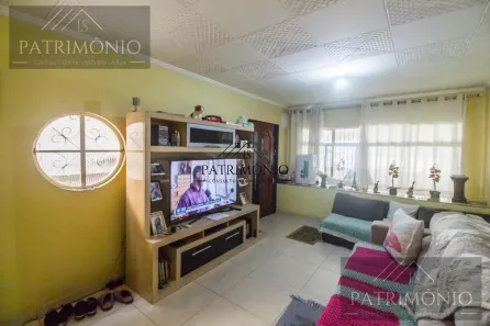 Casa com 3 Quartos à venda, 150m² no Jardim Tupanci, Barueri