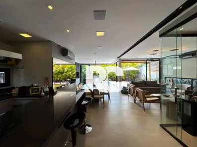 Casa de Condomínio com 4 Quartos à venda, 253m² no Botujuru, Mogi das Cruzes