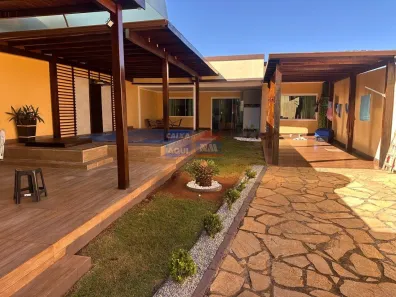 Casa com 2 Quartos à venda, 250m² no Taguatinga Sul, Brasília