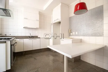 Apartamento com 3 Quartos à venda, 240m² no Santa Cecília, São Paulo